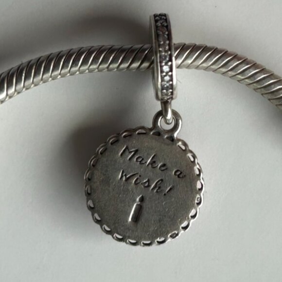 Authentic Pandora Sterling Silver Bracelet with 6 Pandora Sterling Silver Charms - Picture 4 of 16